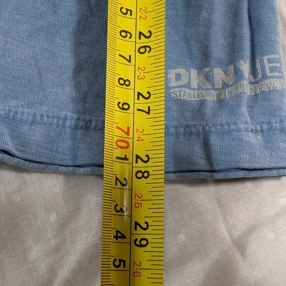 DKNY JEANS BLUE T-SHIRT SIZE XL FRONT POCKET MEN'S UNISEX SHIRT FASHION STYLE - Picture 8 of 16